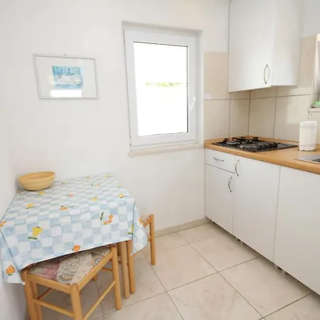 6805c 아파트 포드고라