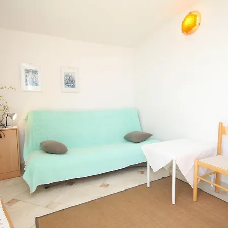 6805c * 포드고라